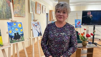 Світлана Осуховська, керівниця проєкту "Психологічно-мистецькі студії "Дім" в Тернополі Світлана Осуховська, керівниця проєкту "Психологічно-мистецькі студії "Дім" в Тернополі
