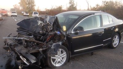 Жінка отримала травми: на Львівщині зіткнулись 4 машини