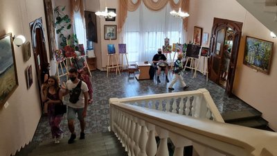 Картини, вистави та музика. Музей мистецтв у Кропивницькому влаштував "Ніч Музеїв" Картини, вистави та музика. Музей мистецтв у Кропивницькому влаштував "Ніч Музеїв"