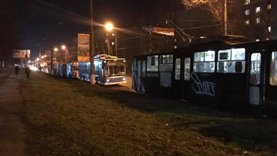 ДТП у Хмельницькому: водій збив пішохода ДТП у Хмельницькому: водій збив пішохода
