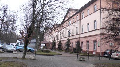 Завантаженість ліжок у міських лікарнях Франківська складає понад 100 відсотків