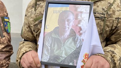 У Полтаві прощаються з полеглим стрільцем Павлом Воробцем У Полтаві прощаються з полеглим стрільцем Павлом Воробцем