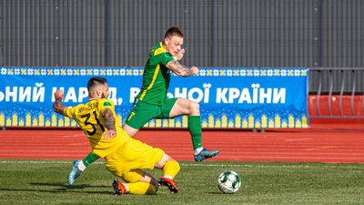 130-та перемога у Першій лізі: житомирське "Полісся" обіграло "Прикарпаття" із рахунком 2:0 130-та перемога у Першій лізі: житомирське "Полісся" обіграло "Прикарпаття" із рахунком 2:0
