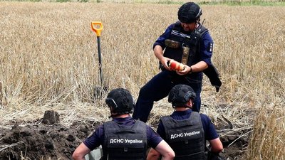 На Запоріжжі сапери знешкодили російську бомбу КАБ-500