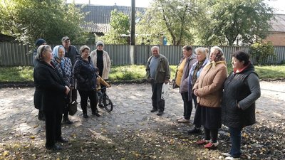"Не оплатите — відключемо газ". Жителі села на Вінниччині зʼясовують куди поділися гроші за комірне