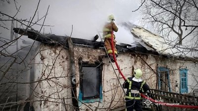 На Чернігівщині через пожежу у жилому будинку загинув чоловік
