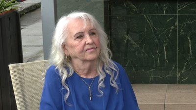 "Пишайтеся сивим волоссям". Львів’янки долучилися до всеукраїнської акції "Пишайтеся сивим волоссям". Львів’янки долучилися до всеукраїнської акції
