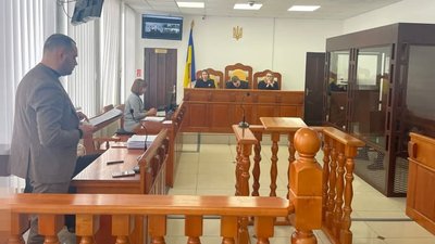 На Волині батько гвалтував доньок
