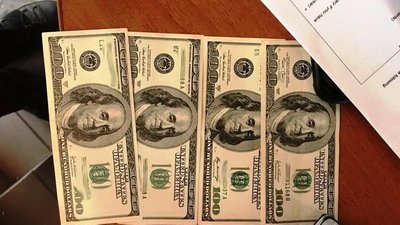 Пропонував 400 доларів США. На Вінниччині чоловік хотів перетнути кордон за хабар Пропонував 400 доларів США. На Вінниччині чоловік хотів перетнути кордон за хабар