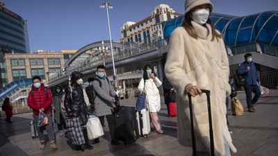 У Китаї зростає смертність від коронавірусу після відмови від політики нульового COVID