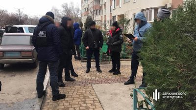 Поліцейського з Одещини судитимуть за спробу пограбування
