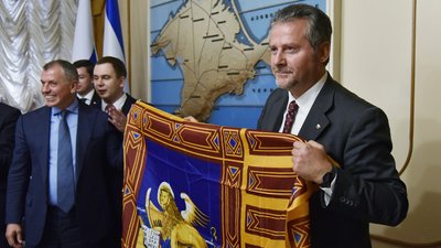 Делегація з Італії прибула з візитом до окупованого Крим