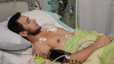 "Завдяки тобі, брате!". Пораненого на Харківщині бійця шість годин евакуювали на НРК