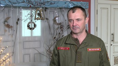 На Рівненщині майже для сотні дітей загиблих військових вручили пам'ятні відзнаки "Батьківське серце" На Рівненщині майже для сотні дітей загиблих військових вручили пам'ятні відзнаки "Батьківське серце"
