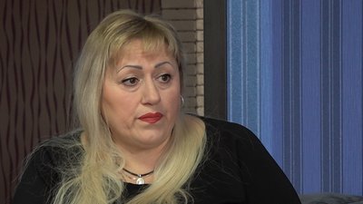 "Мій син був в пакеті №9". Історія матері двох азовців, які боронили Маріуполь "Мій син був в пакеті №9". Історія матері двох азовців, які боронили Маріуполь