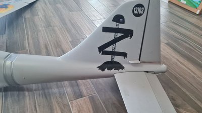 Безпілотник "Орлан-10" та трофеї з передової передали військові у музей Звягеля Безпілотник "Орлан-10" та трофеї з передової передали військові у музей Звягеля