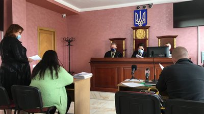 У Тернополі відбулося судове засідання щодо дитячого табору "Лісова пісня"