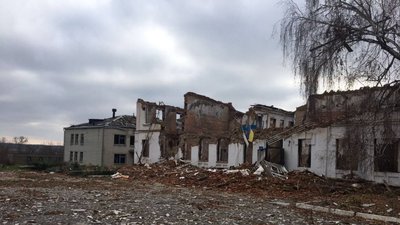 На Харківщині ексгумували тіла чотирьох загиблих від російських ракетних ударів На Харківщині ексгумували тіла чотирьох загиблих від російських ракетних ударів