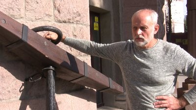 Сім якорів різного типу об'єднали в експозицію просто неба "З глибин Дніпра та віків" Сім якорів різного типу об'єднали в експозицію просто неба "З глибин Дніпра та віків"