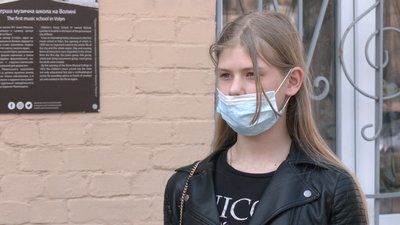 У Рівному протестували проти тимчасового переселення корпусу музшколи У Рівному протестували проти тимчасового переселення корпусу музшколи