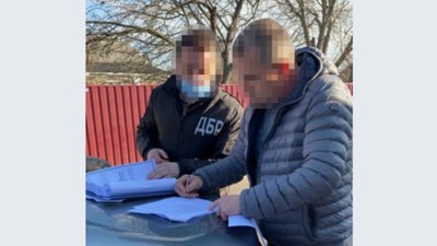 32 млн грн збитків за оборудки з квартирами на Дніпропетровщині. ДБР вручило підозру посадовцеві ЗСУ