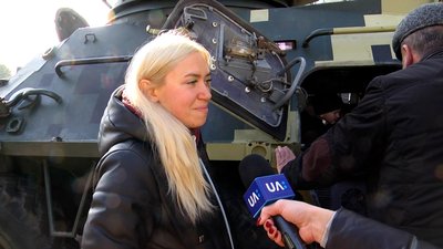 У Житомирі на майдані Корольова показали виставку озброєння та військової техніки