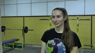 "Це як життя": у Полтаві армреслери з інвалідністю та молодь готуються до всеукраїнських змагань "Це як життя": у Полтаві армреслери з інвалідністю та молодь готуються до всеукраїнських змагань