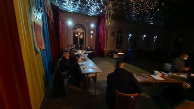 Проміжні вибори на Черкащині: ОВК 197 округу розпочала приймання протоколів Проміжні вибори на Черкащині: ОВК 197 округу розпочала приймання протоколів
