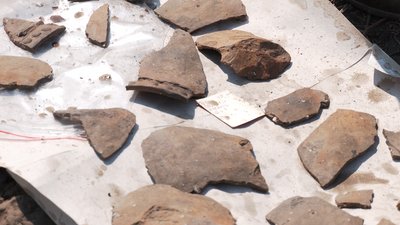 На давньоруському городищі біля Рівного виявили знахідки, яким 7 тисяч років На давньоруському городищі біля Рівного виявили знахідки, яким 7 тисяч років