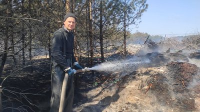 На Волині другу добу горить сміттєзвалище. Чому зайнялося На Волині другу добу горить сміттєзвалище. Чому зайнялося