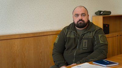 "Вантажівками перекривали рух колон РФ": як Дніпропетровщині вдалось втримати оборону в перші дні повномасштабної війни "Вантажівками перекривали рух колон РФ": як Дніпропетровщині вдалось втримати оборону в перші дні повномасштабної війни