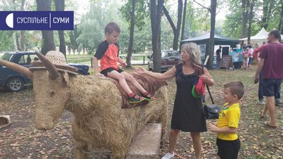 Фестиваль коноплярства розпочався на Сумщині Фестиваль коноплярства розпочався на Сумщині