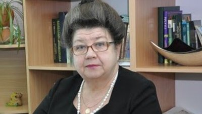 Лікує десяток захворювань: на Тернопільщині цвіте барвінок Лікує десяток захворювань: на Тернопільщині цвіте барвінок
