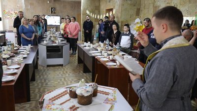 У Львові приготували великодні сніданки для переселенців