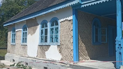 "Білий" будинок Косачів музею на Волині – на реставрації. Що там відбувається "Білий" будинок Косачів музею на Волині – на реставрації. Що там відбувається