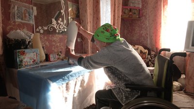 Старий для городу, новий — "на вихід": 74-річній пенсіонерці з Анисова замінили протез Старий для городу, новий — "на вихід": 74-річній пенсіонерці з Анисова замінили протез