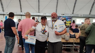 Черкаські богатирі взяли участь у Кубку України Черкаські богатирі взяли участь у Кубку України