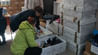 Пакунки для немовлят: у Полтаві переселенці можуть отримати допомогу для новонароджених Пакунки для немовлят: у Полтаві переселенці можуть отримати допомогу для новонароджених