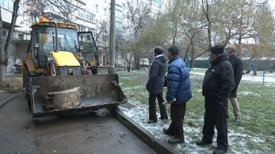Супермаркет замість Сіверського: мешканці будинку на Рокоссовського у Чернігові проти будівництва Супермаркет замість Сіверського: мешканці будинку на Рокоссовського у Чернігові проти будівництва