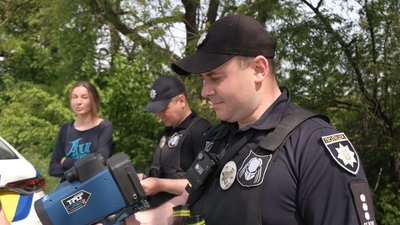 За дві години роботи прилади фіксації швидкості TruCam зафіксували 15 порушень на Вінниччині За дві години роботи прилади фіксації швидкості TruCam зафіксували 15 порушень на Вінниччині
