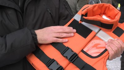 До Харкова зі Львова передали 120 бронежилетів для дітей та медиків