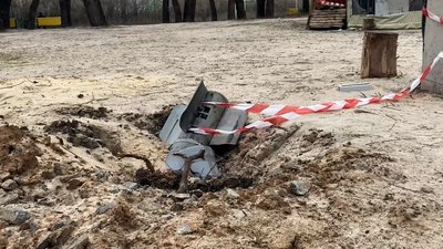 У Чернігові розміновують пляж "Золотий берег" У Чернігові розміновують пляж "Золотий берег"