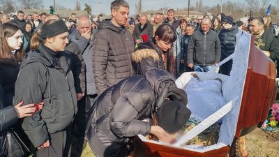 На Одещині прощалися з полковником спецпідрозділу СБУ "Альфа", який загинув у бою