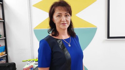 У Кропивницькому охочих вчать правильно говорити і писати українською. Серед вчителів – переселенці У Кропивницькому охочих вчать правильно говорити і писати українською. Серед вчителів – переселенці