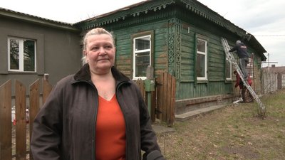 У Чернігові відновлюють дерев'яне мереживо на фасаді 100-річної садиби У Чернігові відновлюють дерев'яне мереживо на фасаді 100-річної садиби
