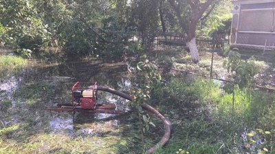 За добу відкачали понад 5 тисяч кубів води – ДСНС Волині