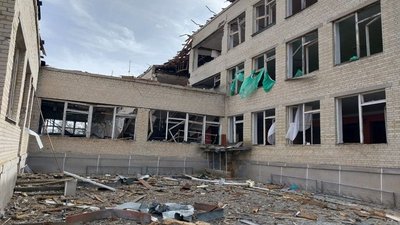 Школа у Великій Писарівці на Сумщині