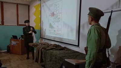 Реконструкція, лекція та фільм – житомирські пластуни вшанували пам'ять героїв бою під Крутами Реконструкція, лекція та фільм – житомирські пластуни вшанували пам'ять героїв бою під Крутами