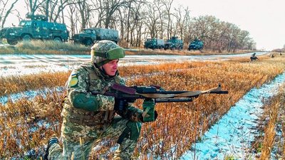 "Захоплена" будівля та сховище зброї. На Одещині відбулись навчання морських піхотинців