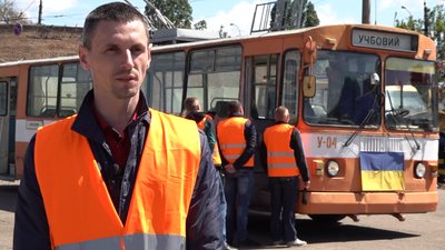 З контролерів-касирів – у водії тролейбуса: в Черкасах готують затребуваних фахівців З контролерів-касирів – у водії тролейбуса: в Черкасах готують затребуваних фахівців